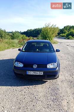 Хэтчбек Volkswagen Golf 1998 в Подволочиске