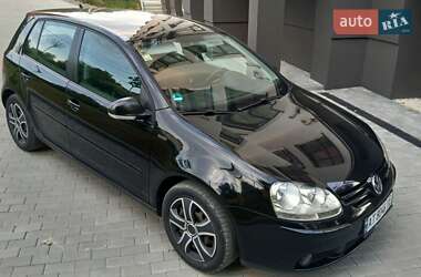 Хэтчбек Volkswagen Golf 2006 в Ивано-Франковске
