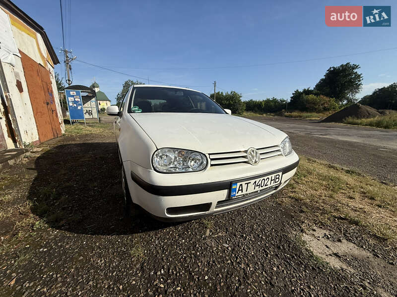 Volkswagen Golf 1998