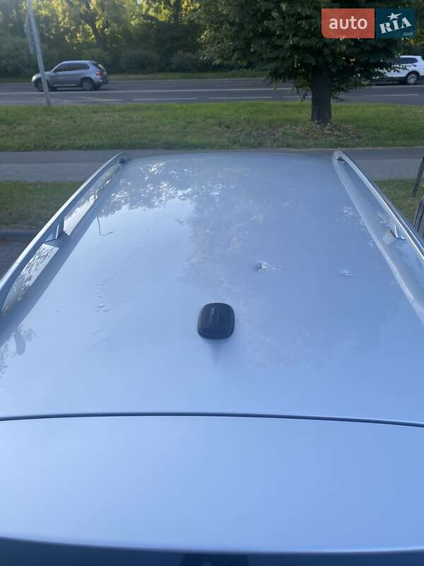 Універсал Volkswagen Golf 2011 в Львові