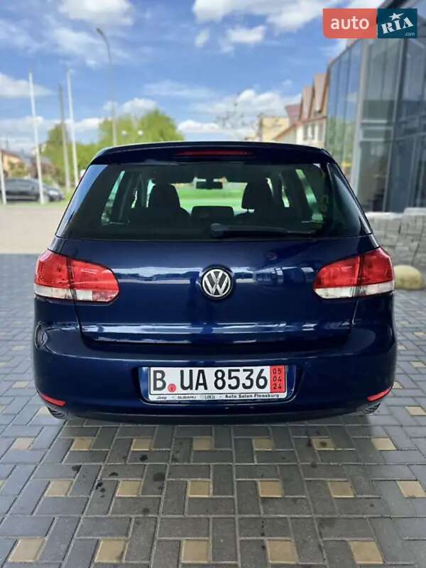 Хетчбек Volkswagen Golf 2010 в Тернополі