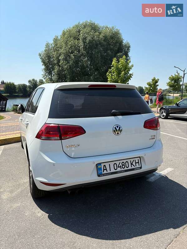 Хетчбек Volkswagen Golf 2012 в Гостомелі