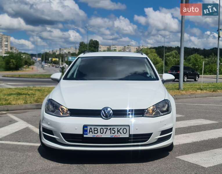 Универсал Volkswagen Golf 2013 в Виннице