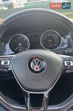 Универсал Volkswagen Golf 2018 в 