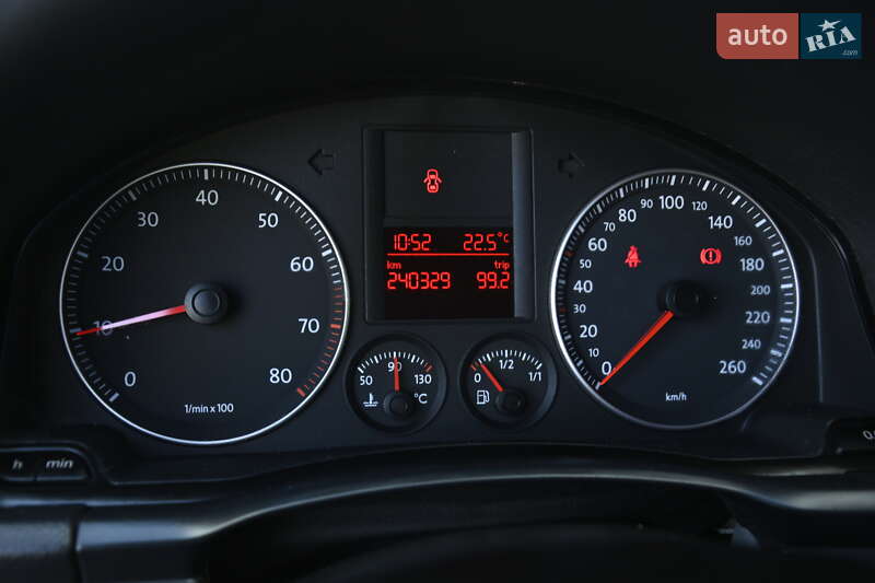 Універсал Volkswagen Golf 2008 в Бердичеві