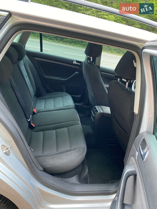 Универсал Volkswagen Golf 2012 в Львове фото 17 Универсал Volkswagen Golf 2012 в Львове