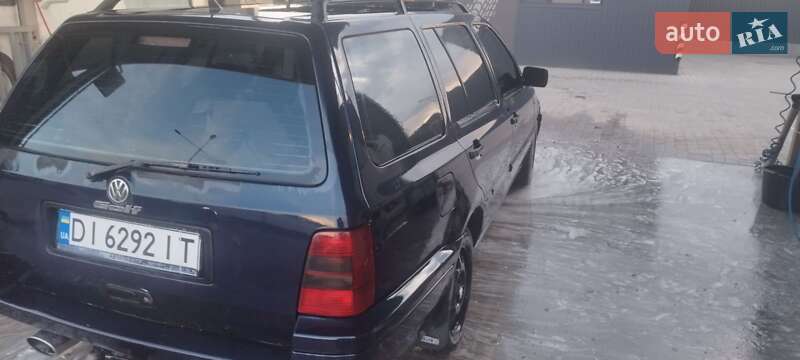 Універсал Volkswagen Golf 1998 в Здолбуніві