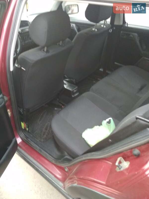 Универсал Volkswagen Golf 1996 в Стрые