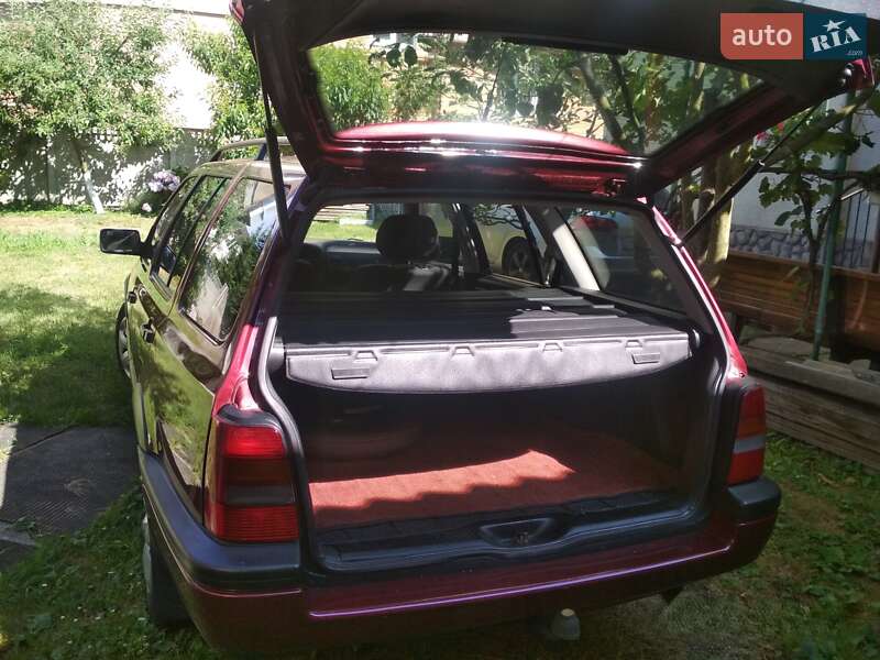 Универсал Volkswagen Golf 1996 в Стрые