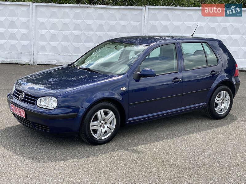 Volkswagen Golf 2000