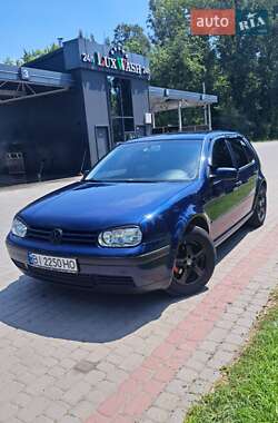 Хетчбек Volkswagen Golf 2003 в Кременчуці