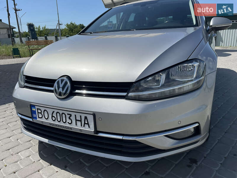 Универсал Volkswagen Golf 2018 в Тернополе