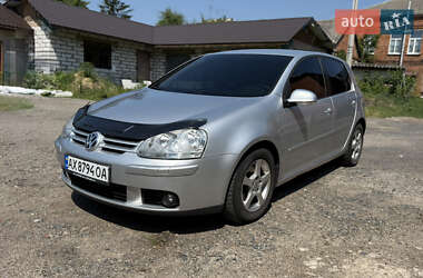 Хетчбек Volkswagen Golf 2006 в Богодухіву