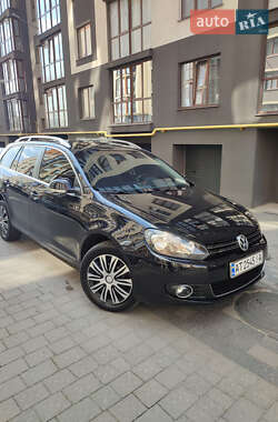 Універсал Volkswagen Golf 2010 в Івано-Франківську