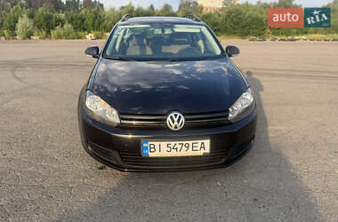 Універсал Volkswagen Golf 2010 в Полтаві