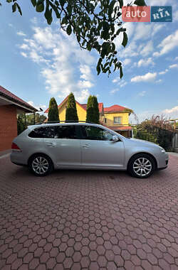 Універсал Volkswagen Golf 2008 в 