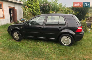 Хэтчбек Volkswagen Golf 2002 в Кременце