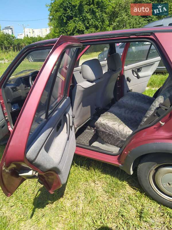 Хетчбек Volkswagen Golf 1989 в Львові