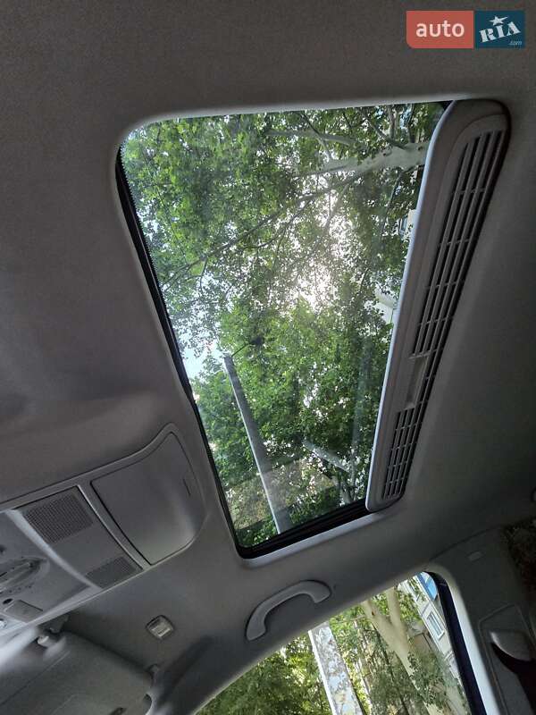 Хэтчбек Volkswagen Golf 2005 в Одессе