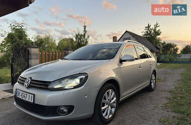 Универсал Volkswagen Golf 2010 в Дубно