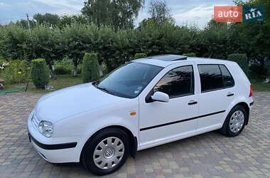 Хетчбек Volkswagen Golf 1998 в Чернівцях