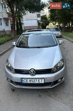 Універсал Volkswagen Golf 2009 в Чернівцях