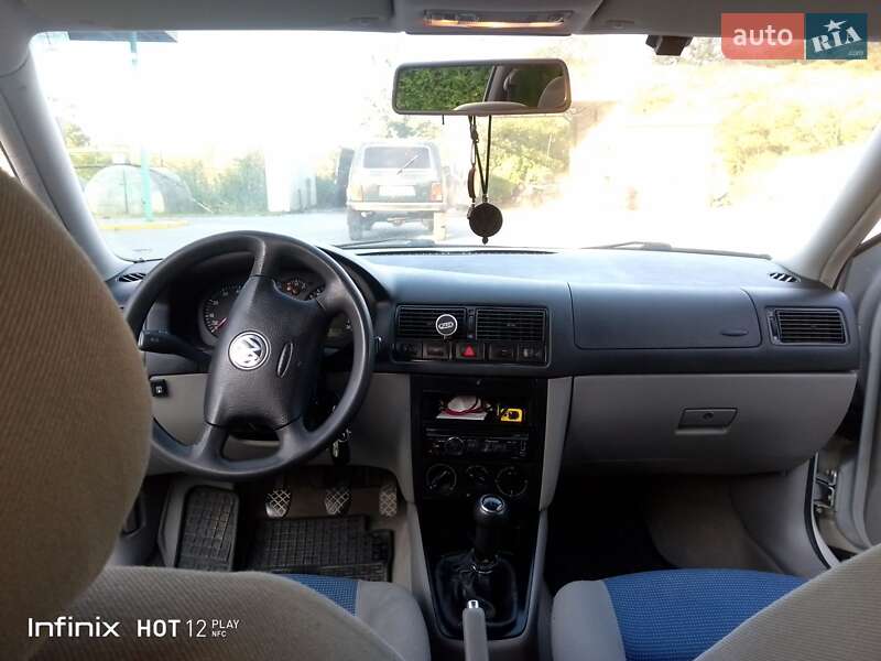 Універсал Volkswagen Golf 2000 в Турці