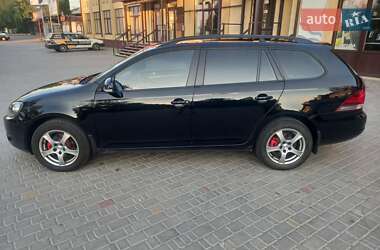 Універсал Volkswagen Golf 2009 в 