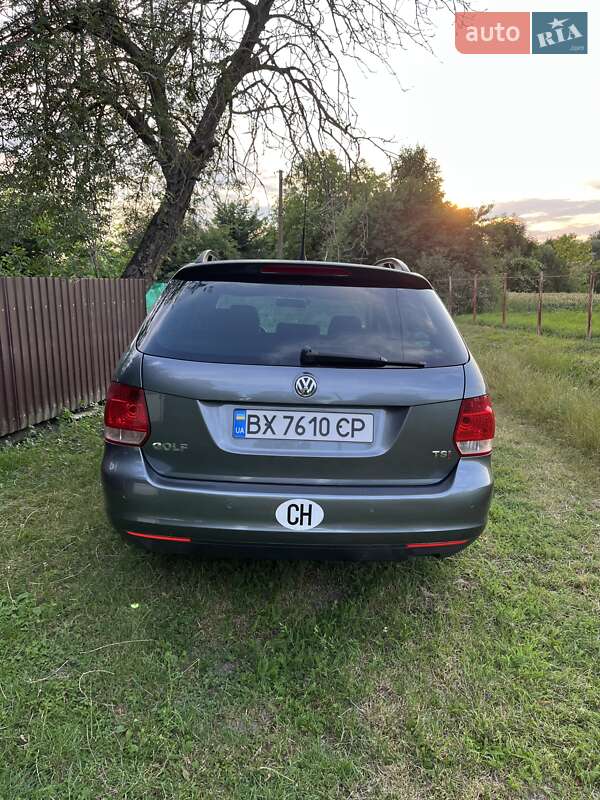 Универсал Volkswagen Golf 2008 в Нетешине
