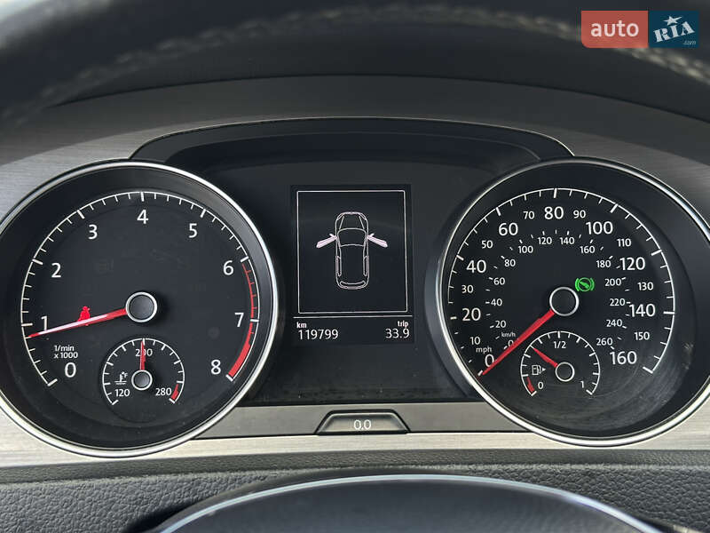 Хэтчбек Volkswagen Golf 2014 в Харькове