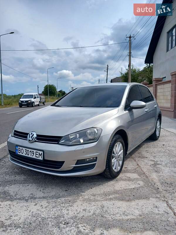 Volkswagen Golf 2014
