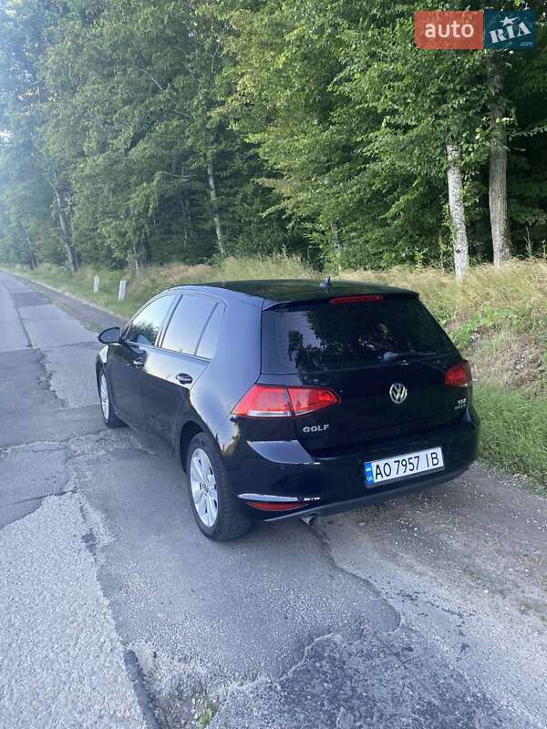 Хетчбек Volkswagen Golf 2013 в Мукачевому