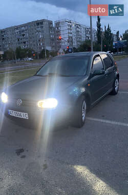 Хетчбек Volkswagen Golf 1998 в Івано-Франківську