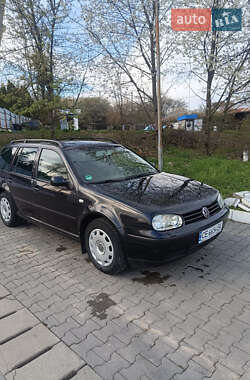 Універсал Volkswagen Golf 2002 в Чернівцях