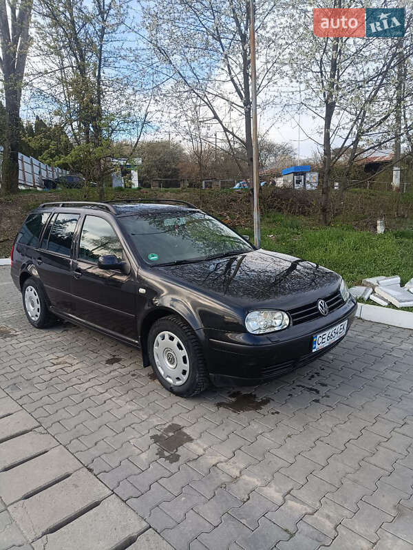Універсал Volkswagen Golf 2002 в 