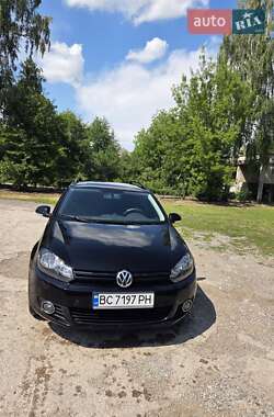 Универсал Volkswagen Golf 2010 в Теребовле