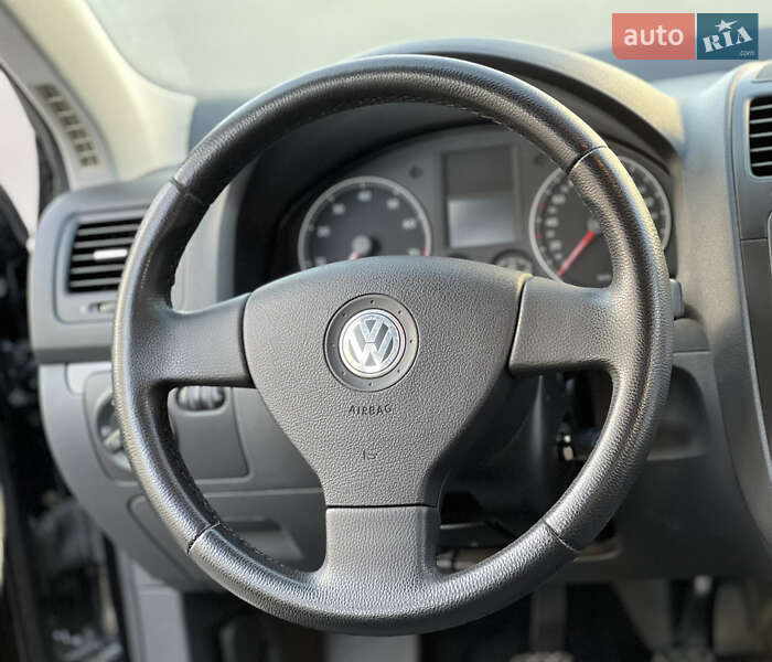 Универсал Volkswagen Golf 2008 в Тернополе