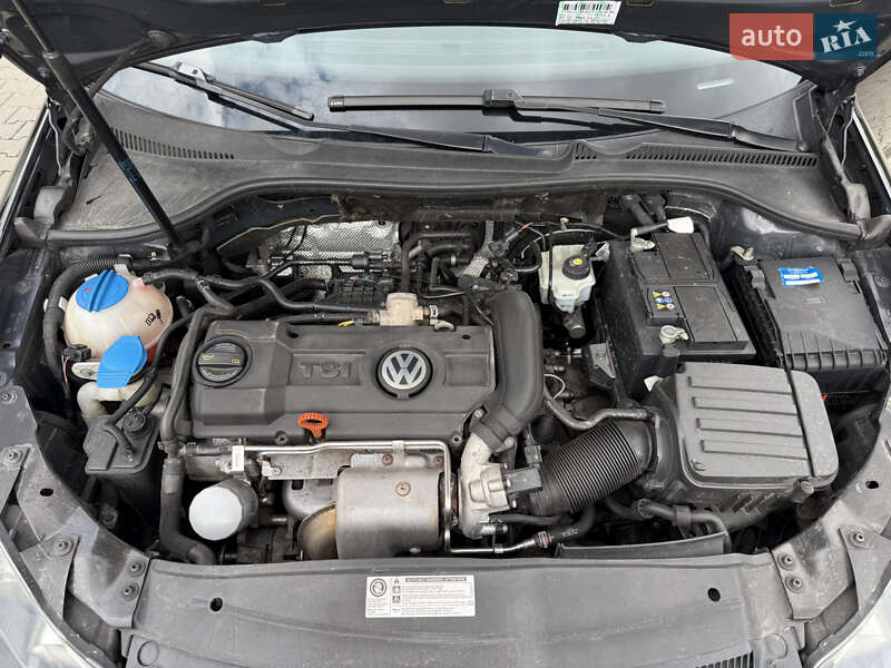 Универсал Volkswagen Golf 2010 в Красилове