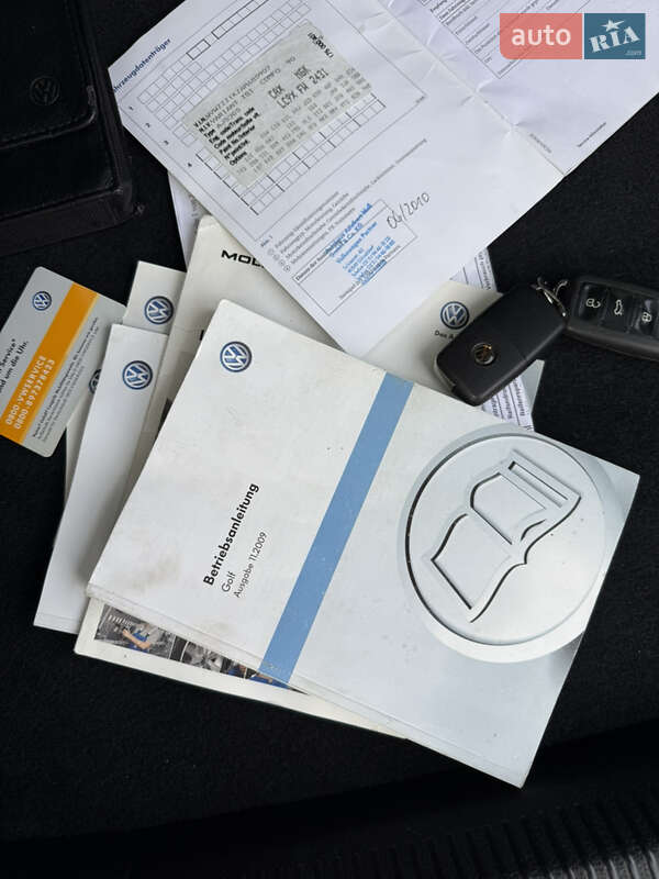 Универсал Volkswagen Golf 2010 в Красилове