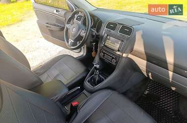 Универсал Volkswagen Golf 2012 в Каменке-Бугской