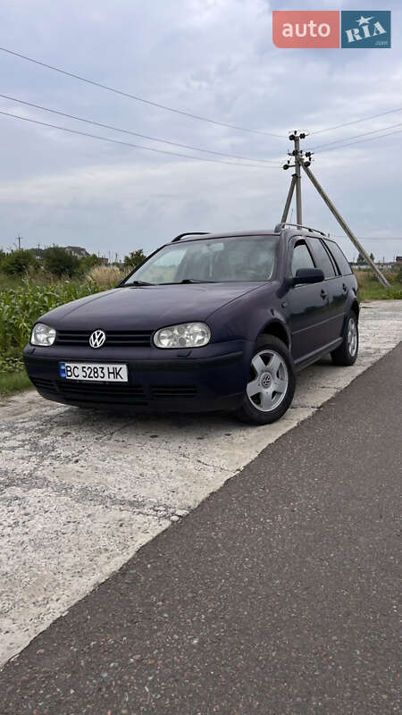 Volkswagen Golf 2003