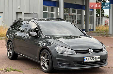 Универсал Volkswagen Golf 2014 в Коростене