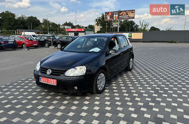 Хэтчбек Volkswagen Golf 2006 в Полтаве