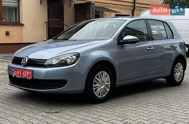 Хетчбек Volkswagen Golf 2009 в Луцьку