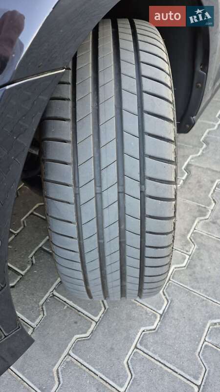 Універсал Volkswagen Golf 2015 в Одесі