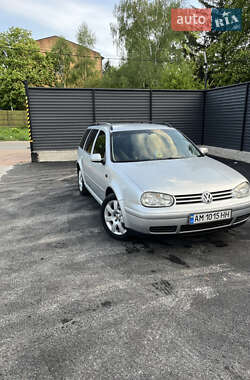 Универсал Volkswagen Golf 2003 в Житомире