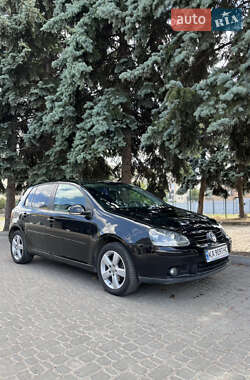 Хэтчбек Volkswagen Golf 2006 в Кропивницком
