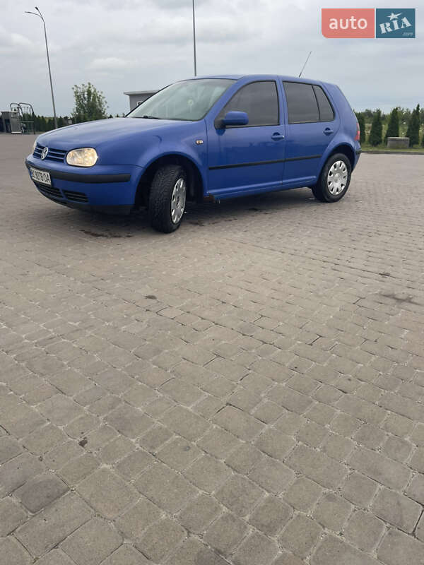 Хетчбек Volkswagen Golf 1998 в Надвірній