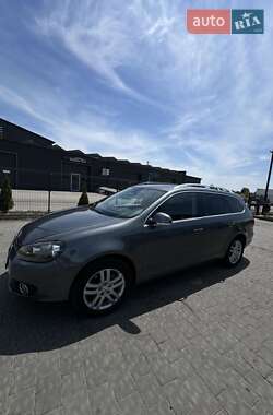 Універсал Volkswagen Golf 2013 в Івано-Франківську