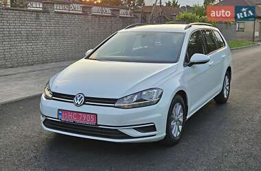 Універсал Volkswagen Golf 2019 в Мукачевому